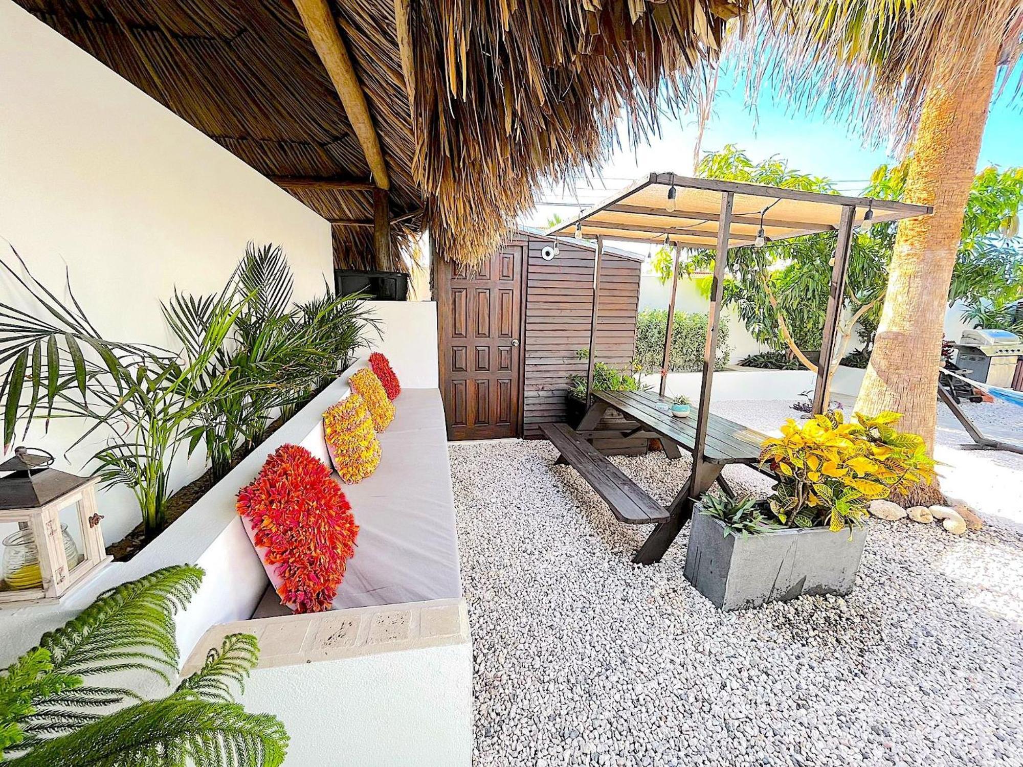 Aruba Lagunita Villa Palm Beach Buitenkant foto